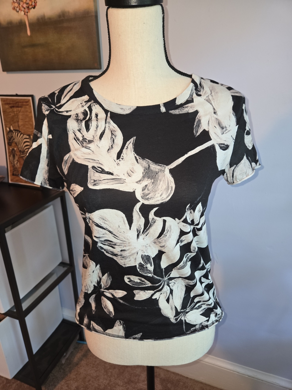 AllSaints Bela Jackie Black/White Floral T Shirt Medium Monochrome